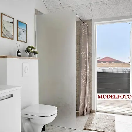 817-harboore-neerlandiavej-83 * Harboør